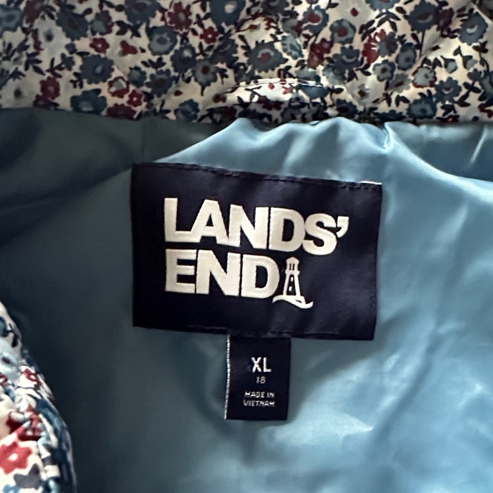 Lands' End Quilted Floral Vest - Blue, White, Burgundy - Picture 3 of 4